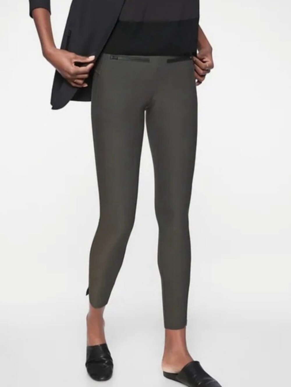 Athleta Gray Stellar Crop Pants Zipper Pockets Charcoal Small